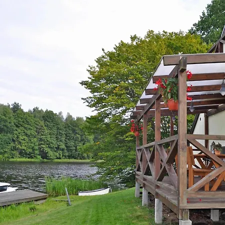 On The Shore, Boat Included Prázdninový dům *